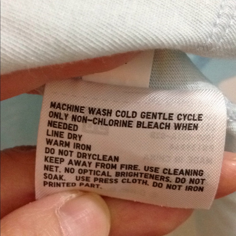 Uniqlo women's light blue tee size XS - Picture 4 of 5